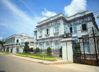 Check in quần thể kiến trúc nhà Tây – điểm du lịch Bạc Liêu độc đáo Check in quần thể kiến trúc nhà Tây - điểm du lịch Bạc Liêu độc đáo